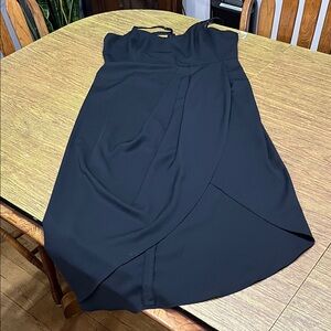 Lulu's Classic Black Dress